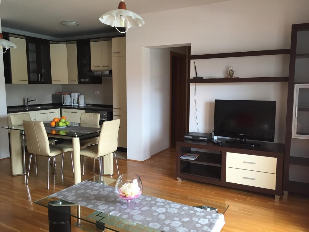 Apartments Villa Plaza Trogir Buitenkant foto