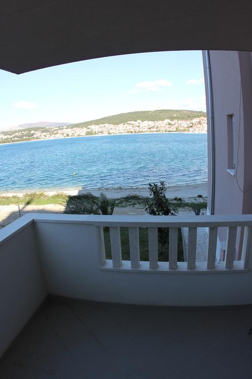 Apartments Villa Plaza Trogir Kamer foto