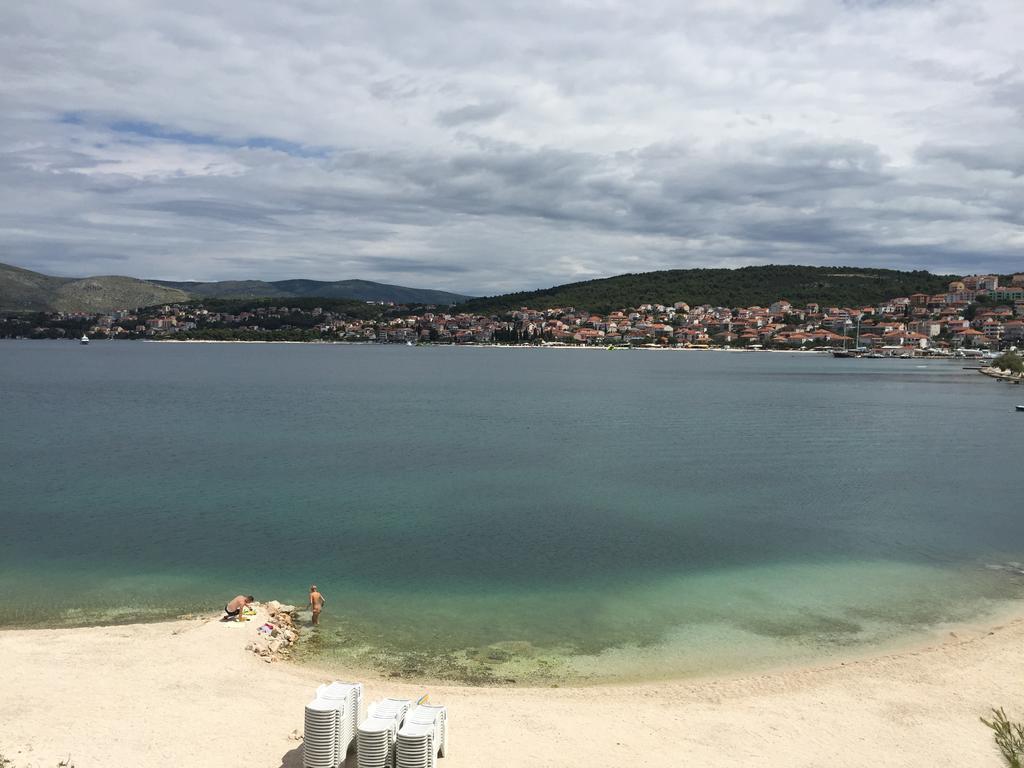 Apartments Villa Plaza Trogir Buitenkant foto