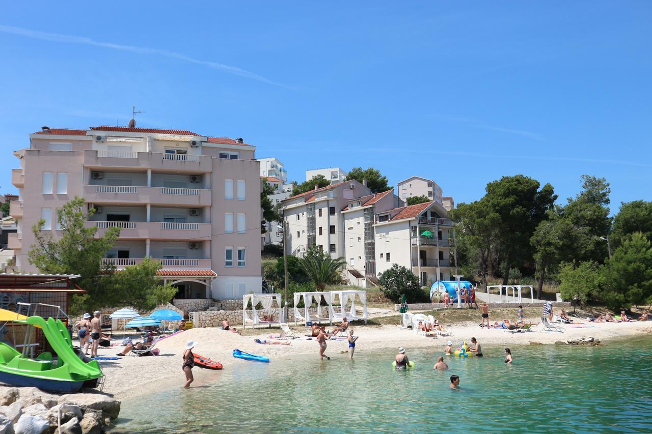 Apartments Villa Plaza Trogir Buitenkant foto