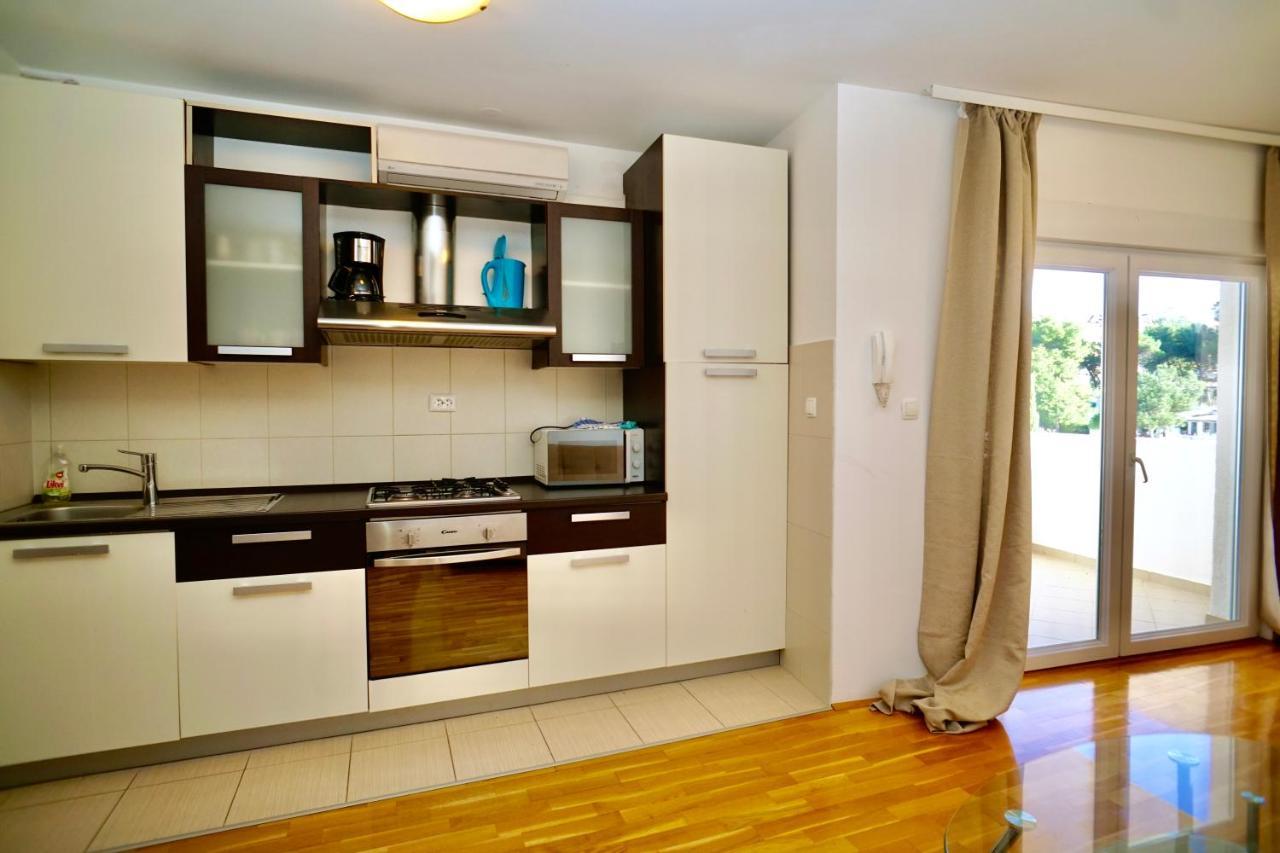 Apartments Villa Plaza Trogir Buitenkant foto