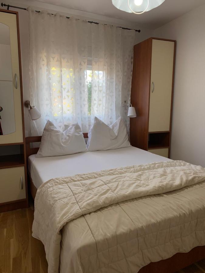 Apartments Villa Plaza Trogir Buitenkant foto