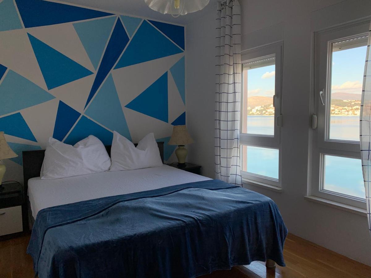 Apartments Villa Plaza Trogir Buitenkant foto